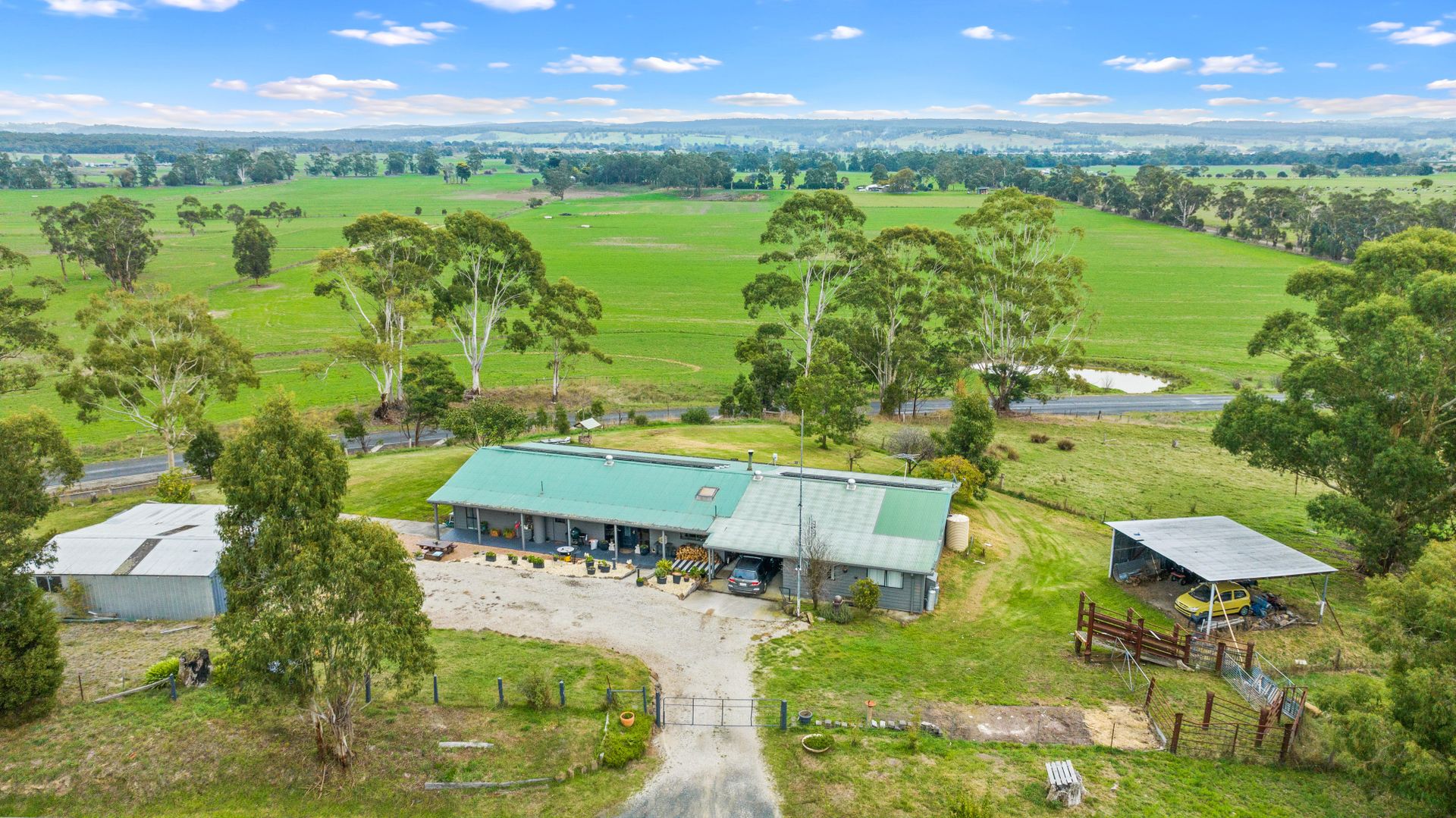 30 Hams Hill Road, Yinnar South VIC 3869