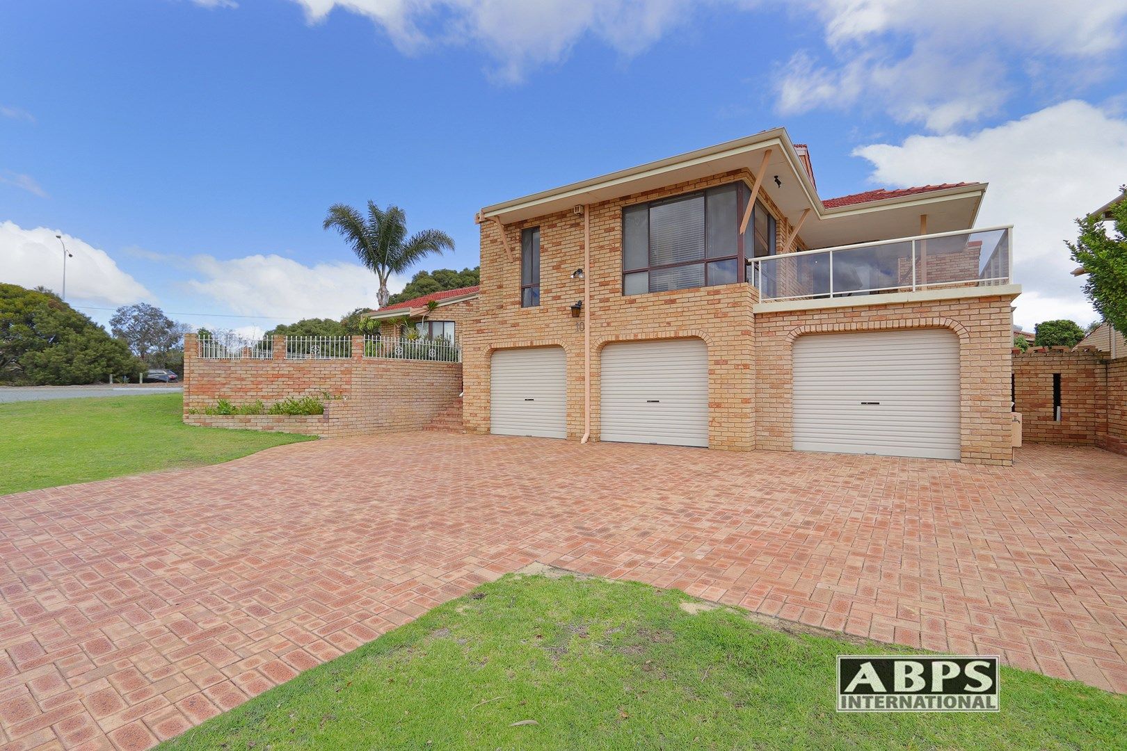 10 Ross Rd, Kardinya WA 6163, Image 0