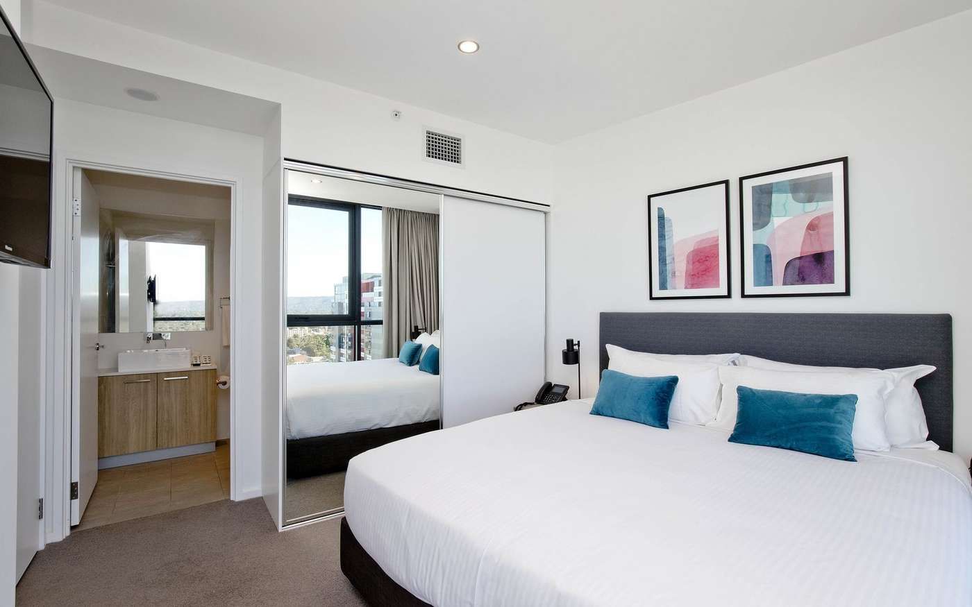3 bedrooms Apartment / Unit / Flat in S1607/180 Franklin St ADELAIDE SA, 5000