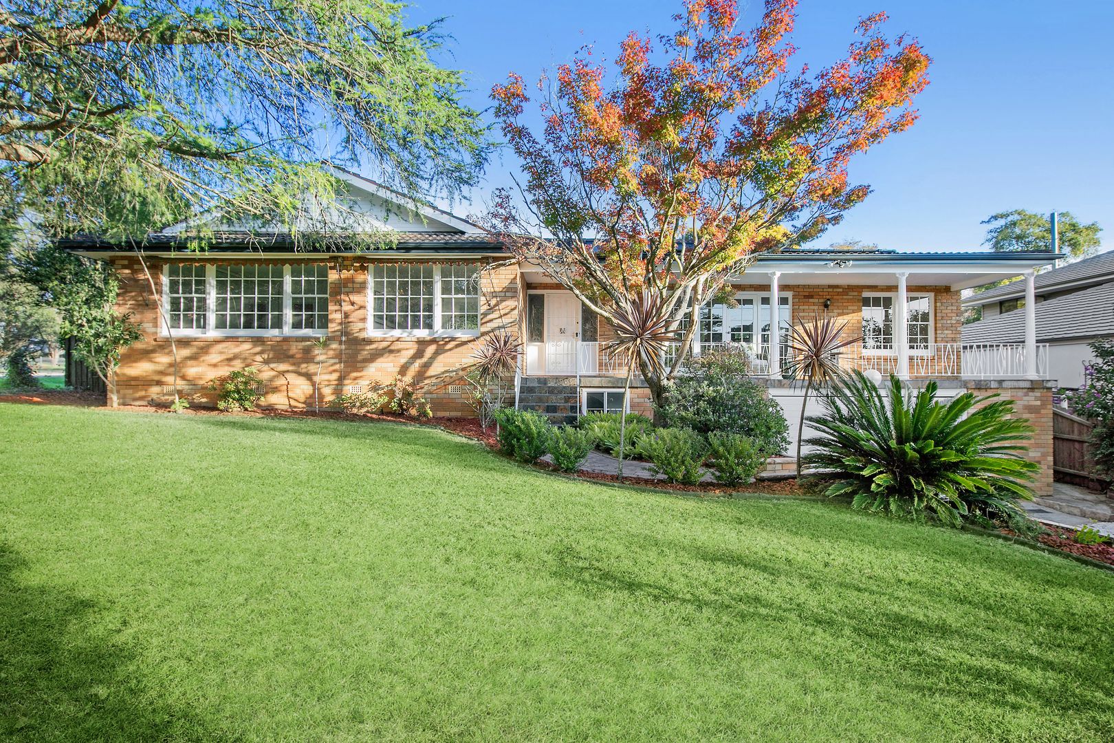 4 bedrooms House in 43 Willis Avenue ST IVES NSW, 2075