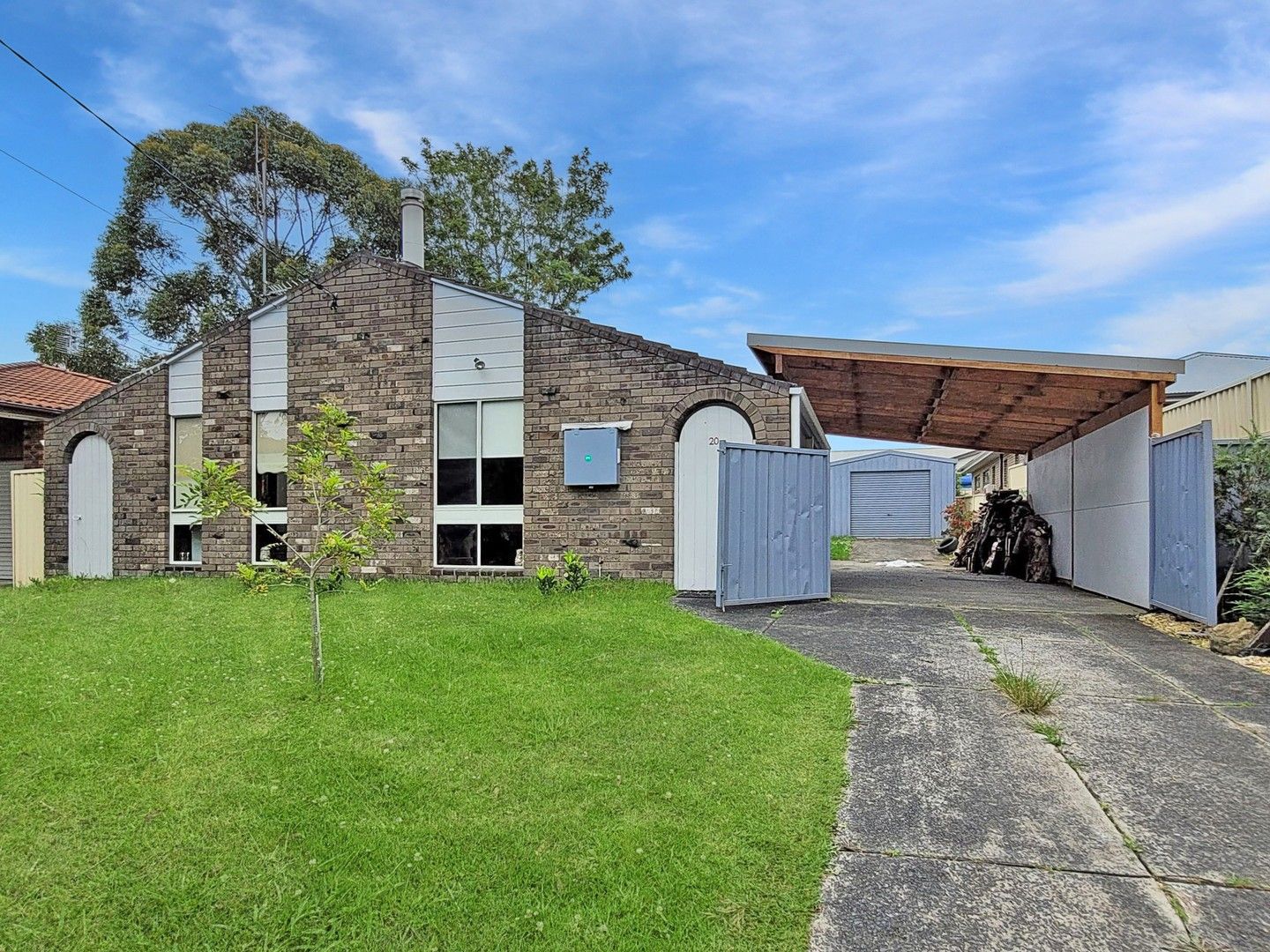 20 Merinda Avenue, Charmhaven NSW 2263, Image 0