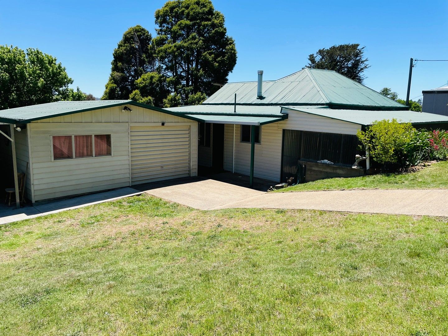 4 bedrooms House in 61E Croudace Street WALCHA NSW, 2354