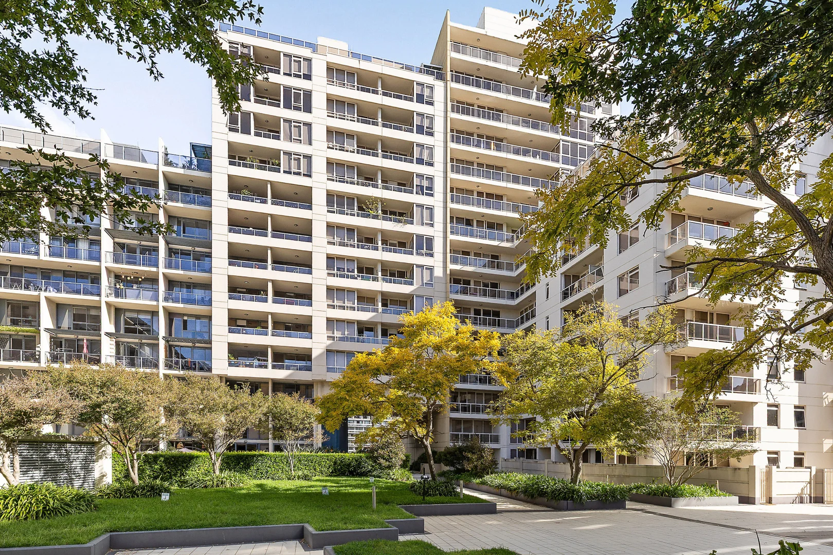 Additional image 4 of 351/8 Lachlan Street, Waterloo NSW 2017