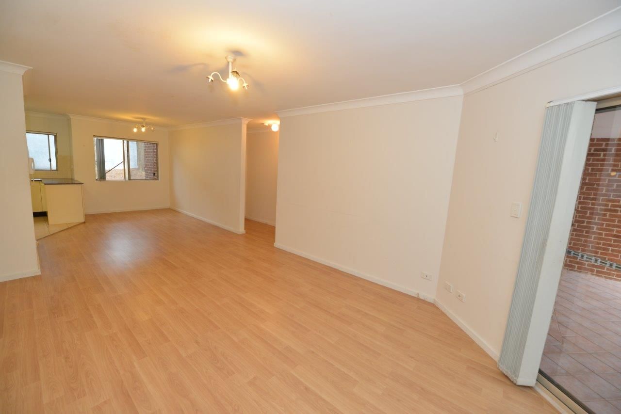 5/3539 Glenmore Street, Naremburn NSW 2065 Apartment For Rent Domain