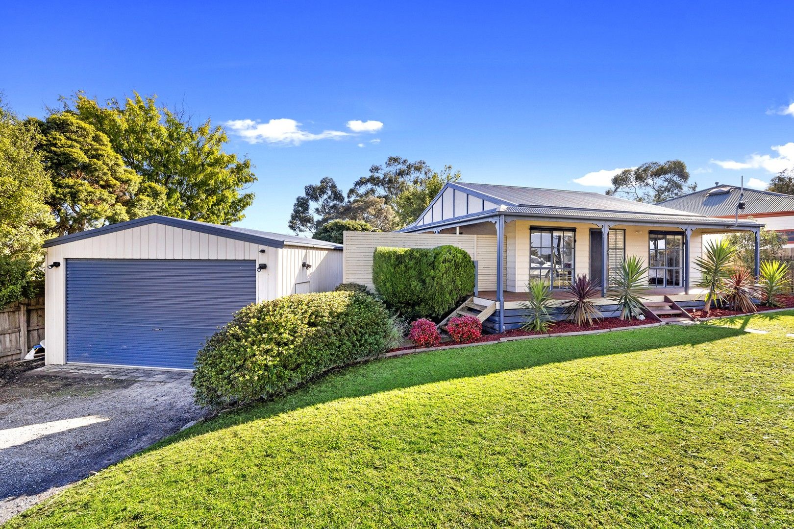 1 Gordon Court, Woori Yallock Property History & Address Research