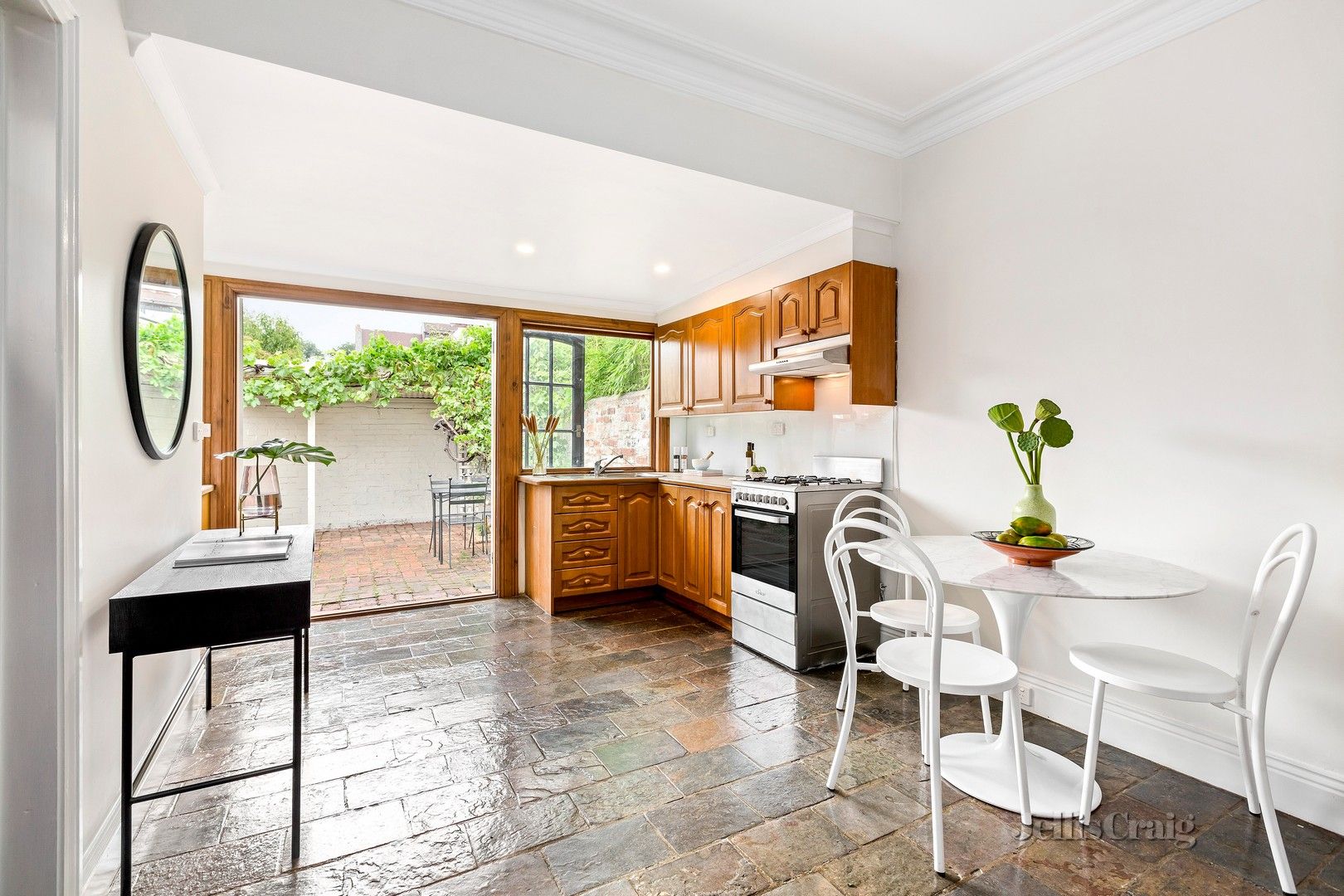 2 bedrooms House in 213 Richardson Street CARLTON NORTH VIC, 3054