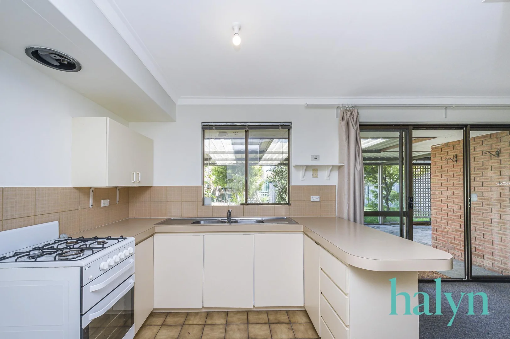 Additional image 3 of 22A Quickly Crescent, Hamilton Hill WA 6163