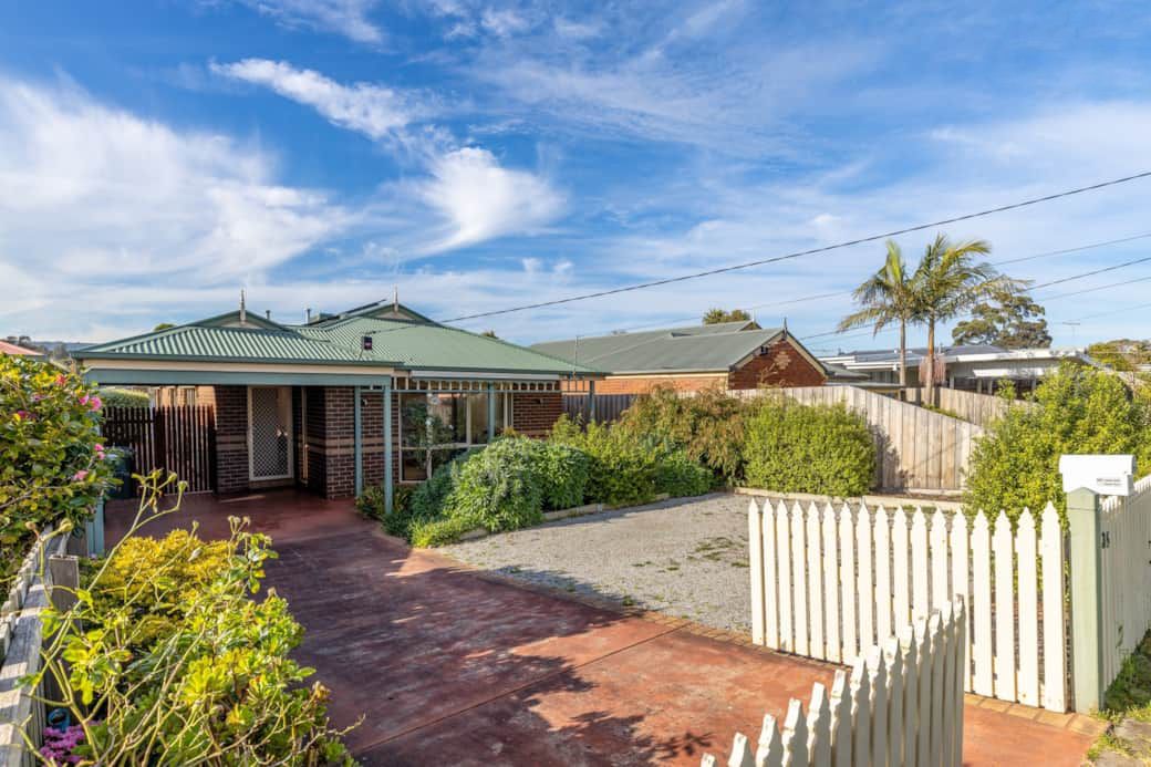 135 First Avenue, Rosebud VIC 3939, Image 0