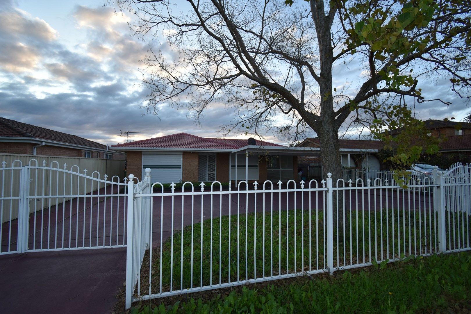 622 Smithfield Road, Greenfield Park NSW 2176, Image 0