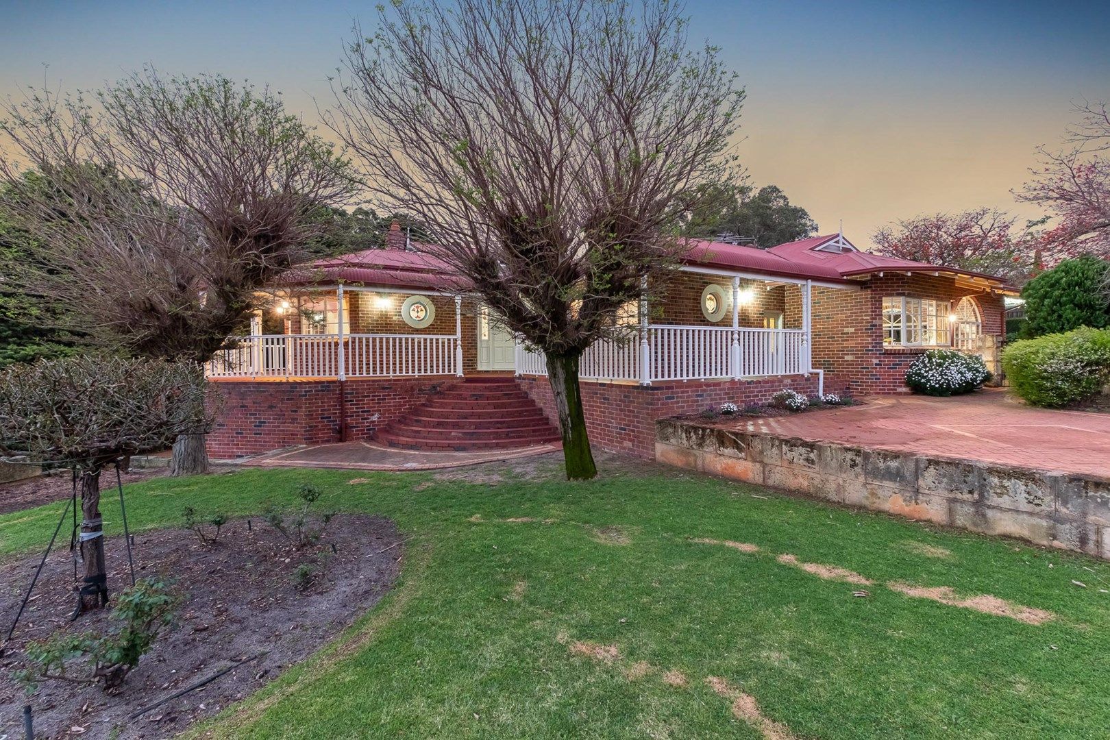 1 Mount Terrace, Kalamunda WA 6076, Image 0