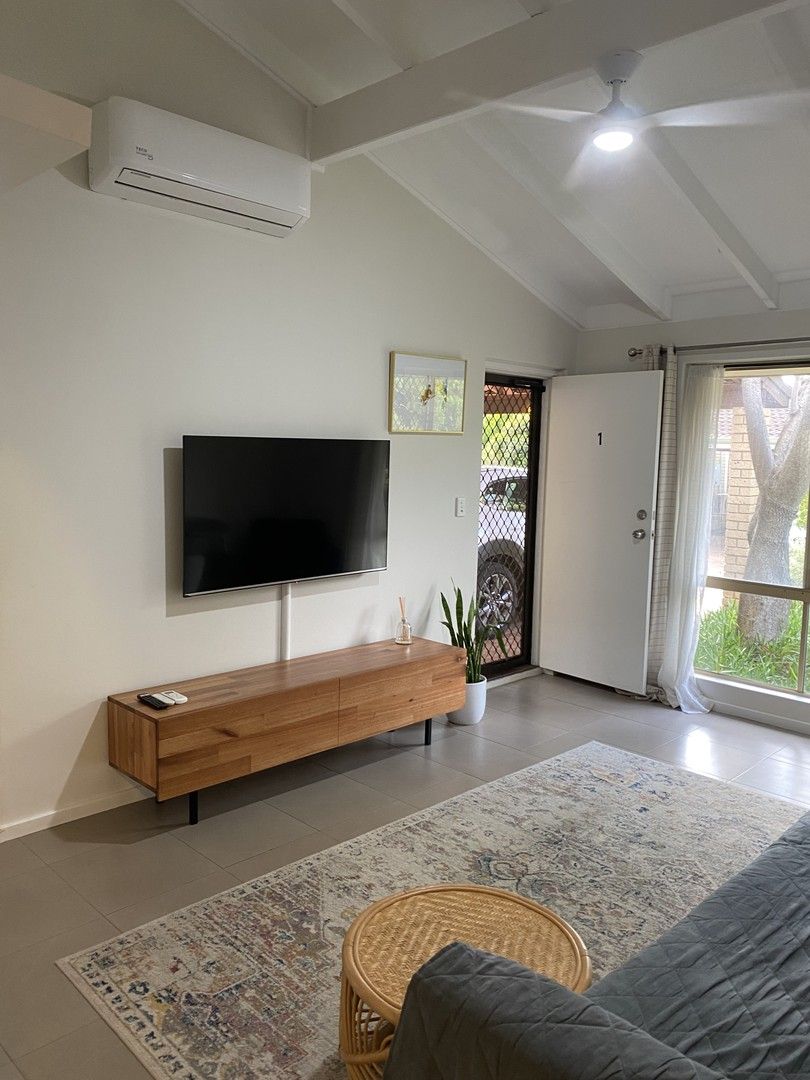 3 bedrooms Villa in 1/25-27 Ostend Road SCARBOROUGH WA, 6019