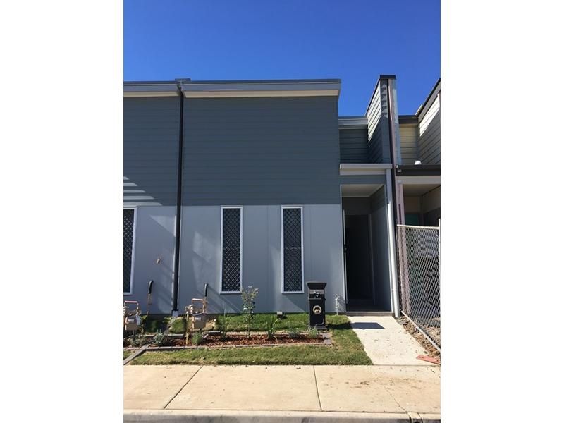 2 bedrooms House in 17 Beagle Street FITZGIBBON QLD, 4018