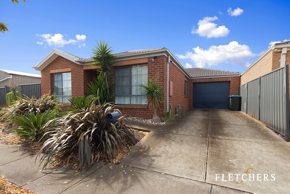 3 bedrooms House in 3 Dawson Crescent MANOR LAKES VIC, 3024