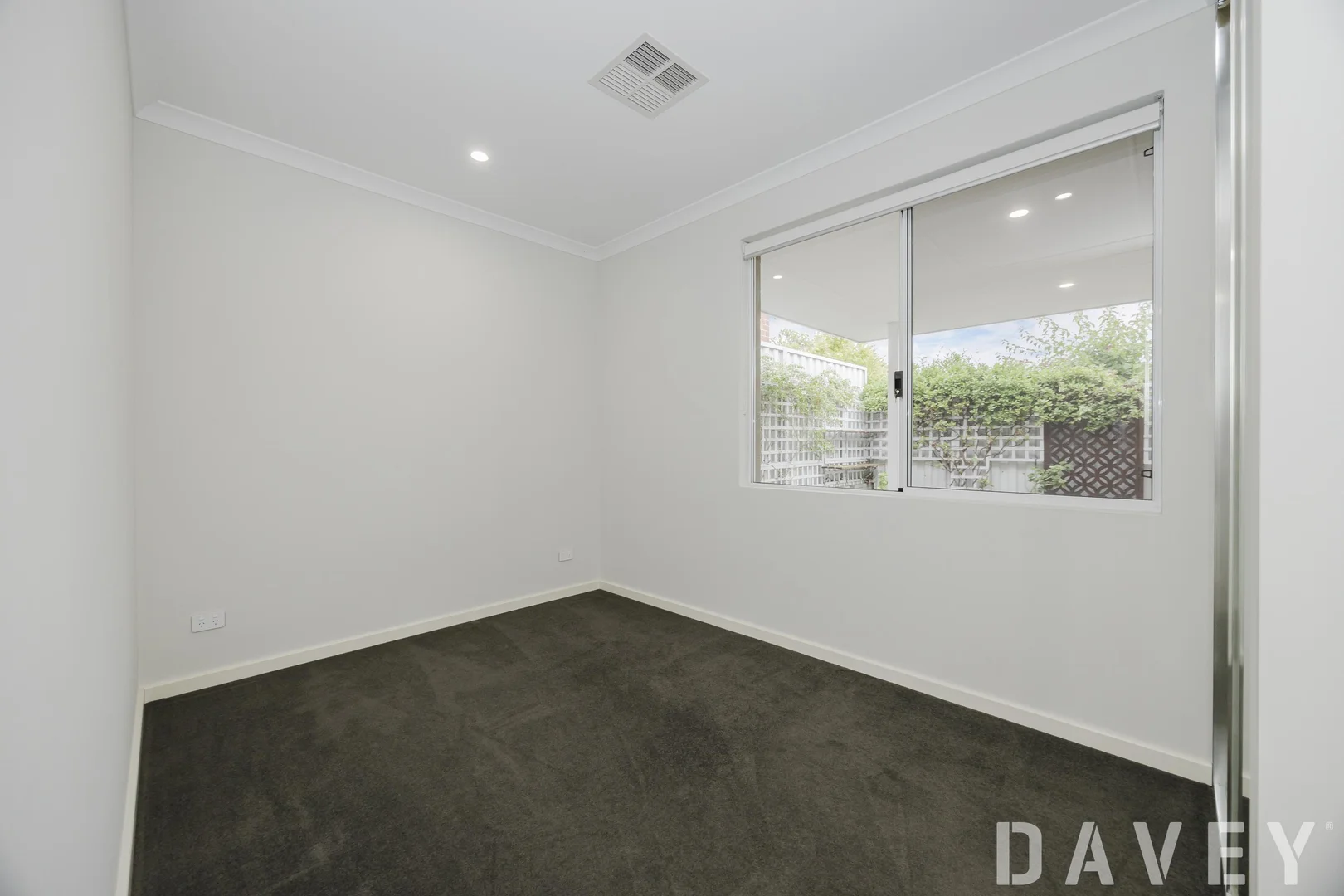 Additional image 10 of 5C Ornum Place, Innaloo WA 6018