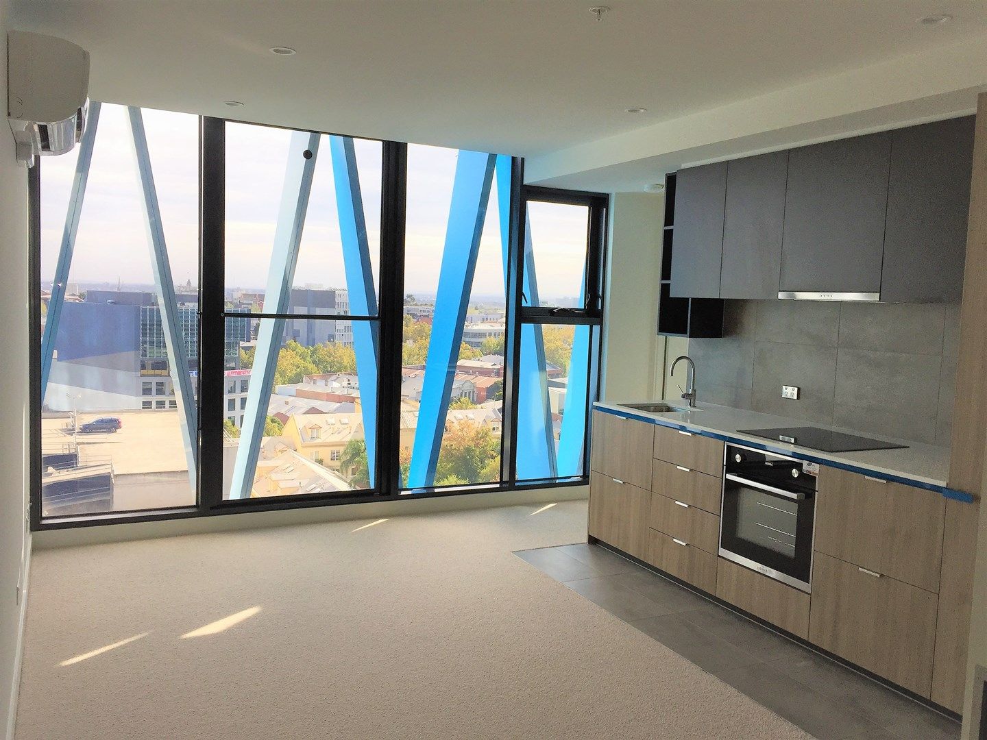2 bedrooms Apartment / Unit / Flat in 1209/28 Bouverie Street CARLTON VIC, 3053