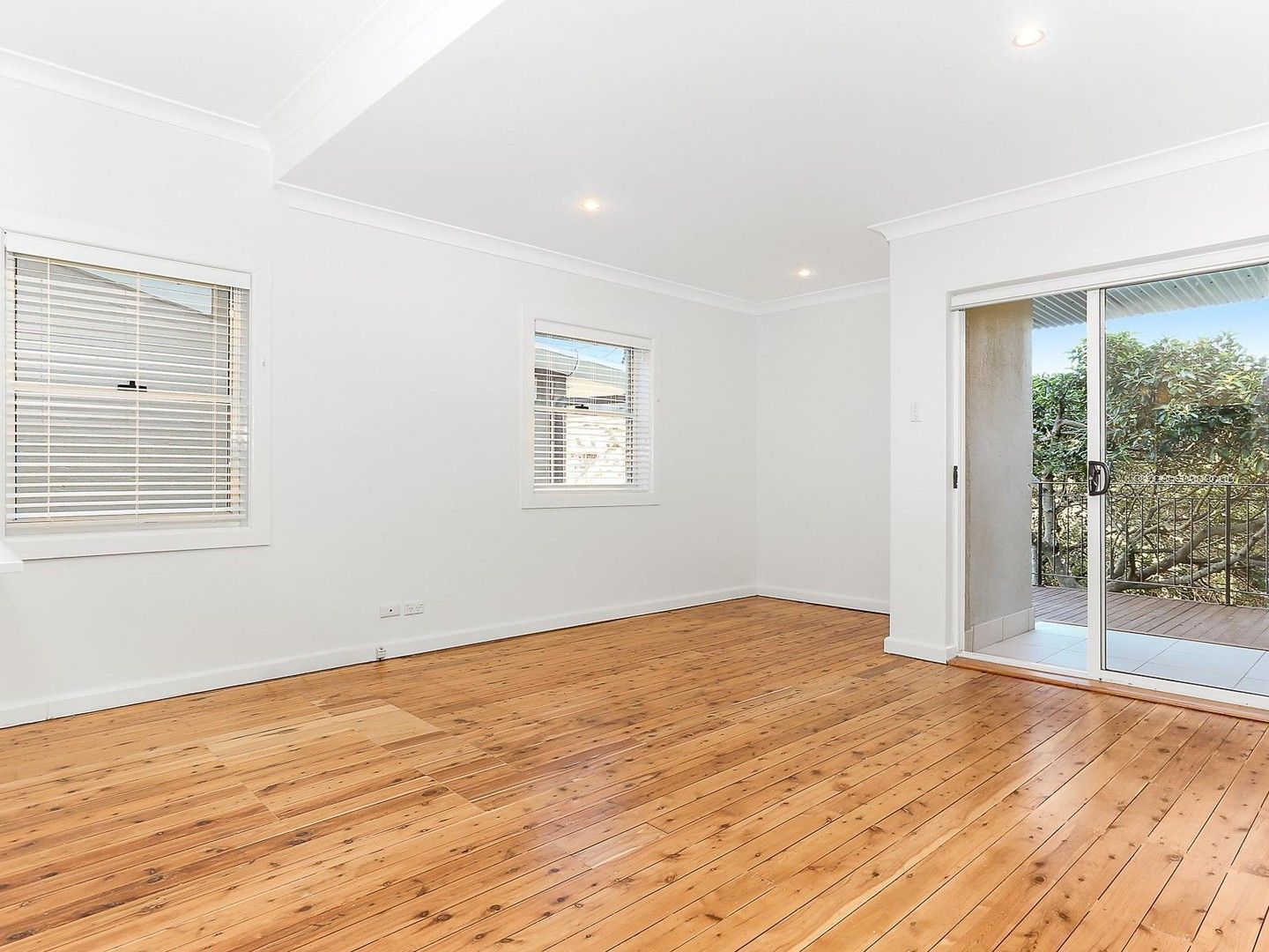 2 bedrooms Apartment / Unit / Flat in 1/5 Silva Street TAMARAMA NSW, 2026