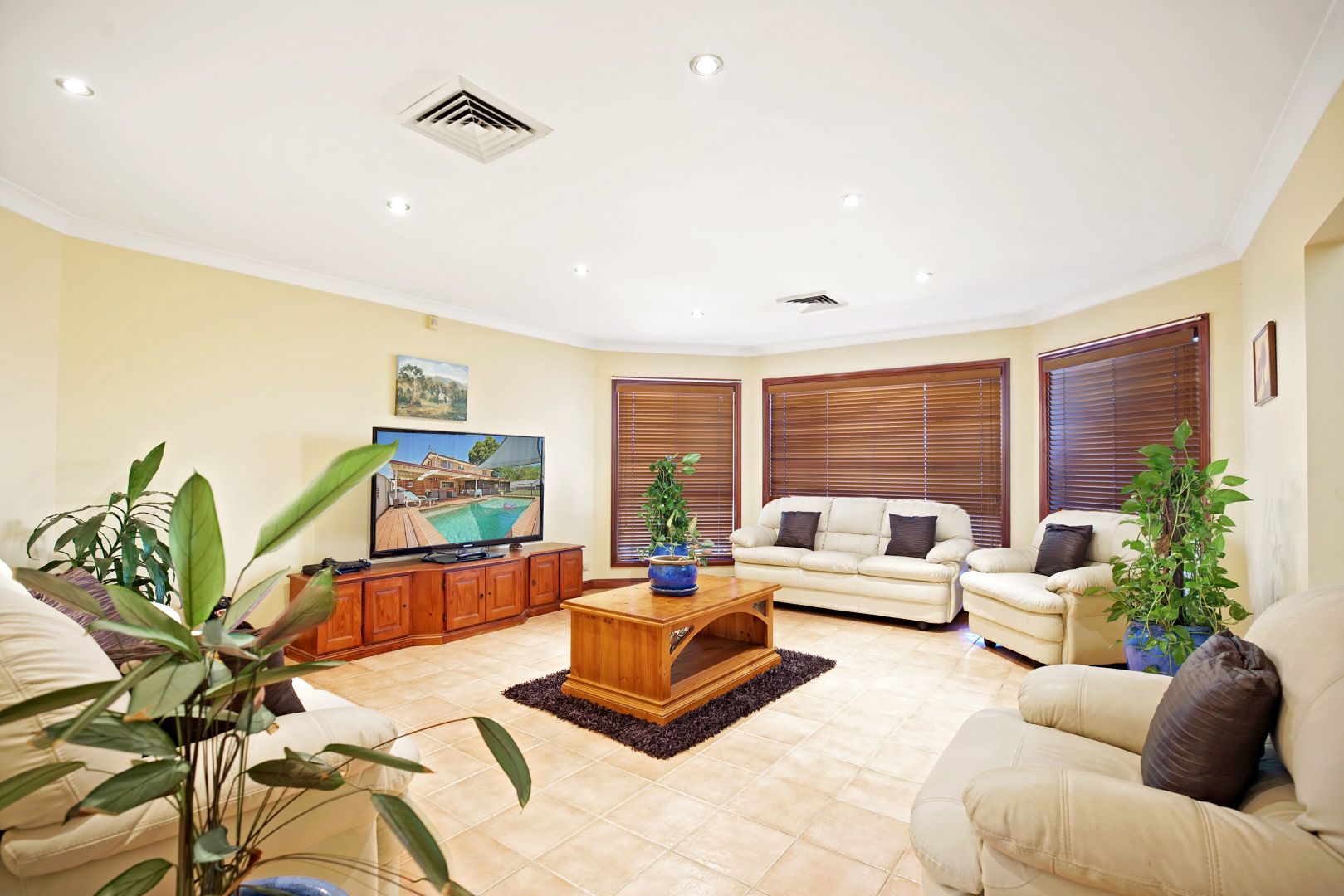 31 The Lakes Drive, Glenmore Park NSW 2745, Image 2