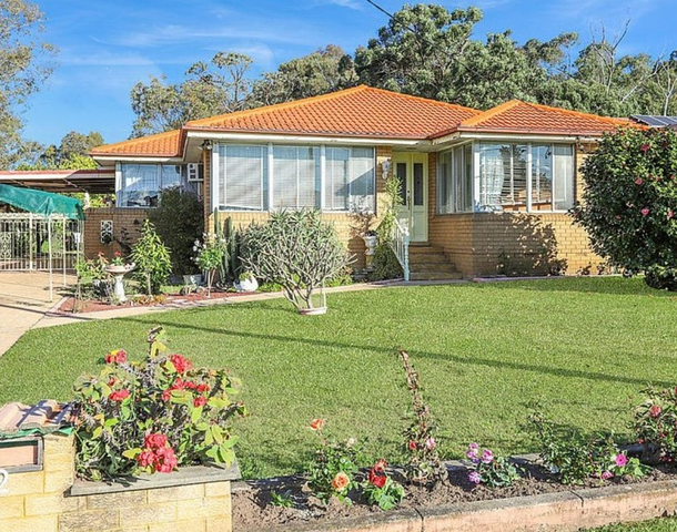 32 Bungarra Crescent, Chipping Norton NSW 2170