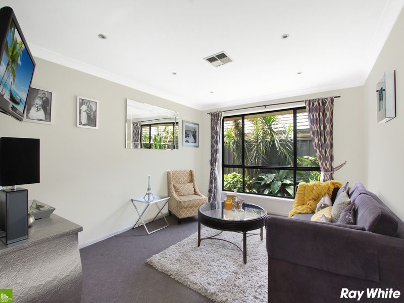 4 Penterong Way, Haywards Bay NSW 2530, Image 1