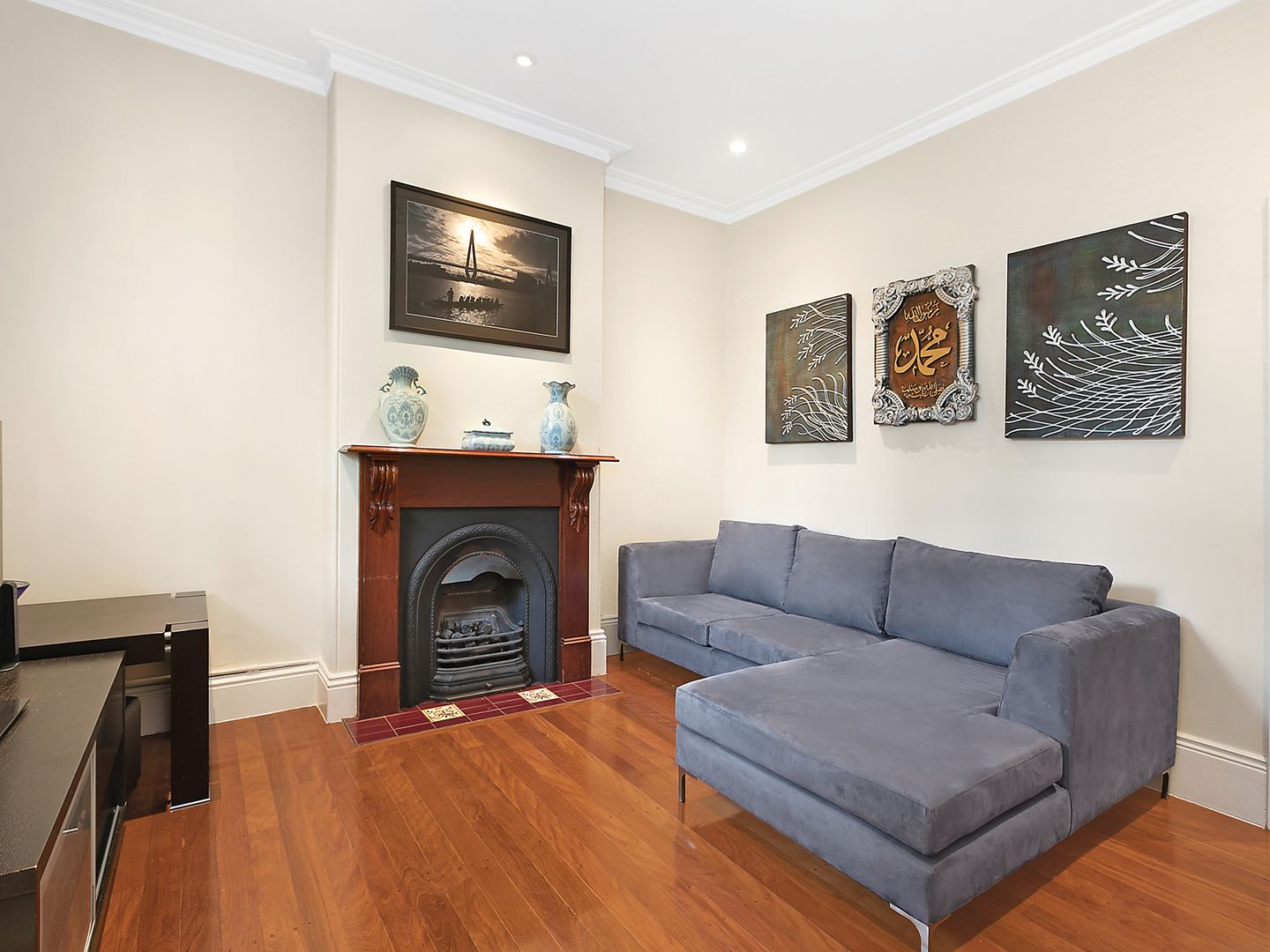 26 Gottenham Street, Glebe NSW 2037, Image 2