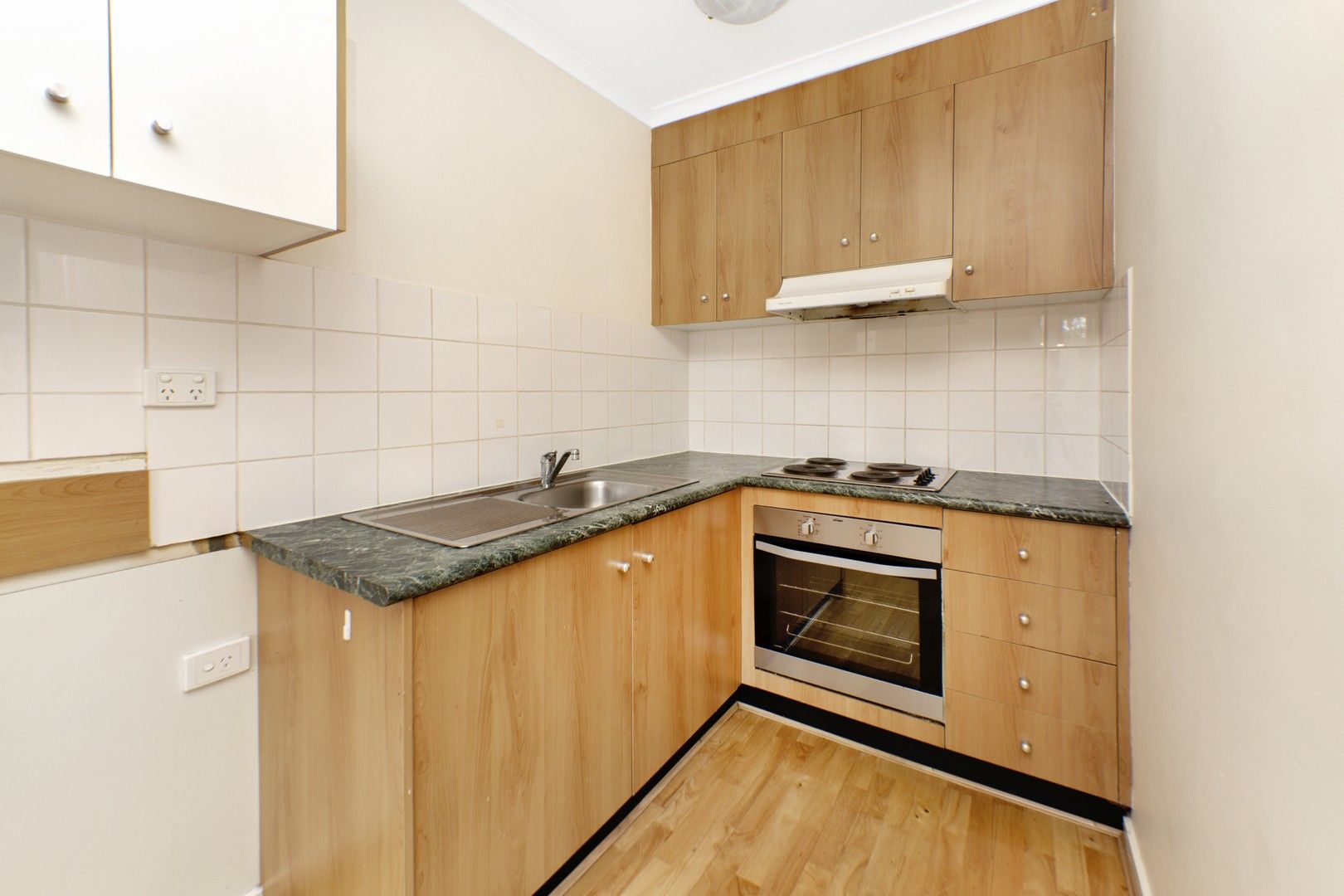 1 bedrooms Apartment / Unit / Flat in 2/30 Moonya Road CARNEGIE VIC, 3163