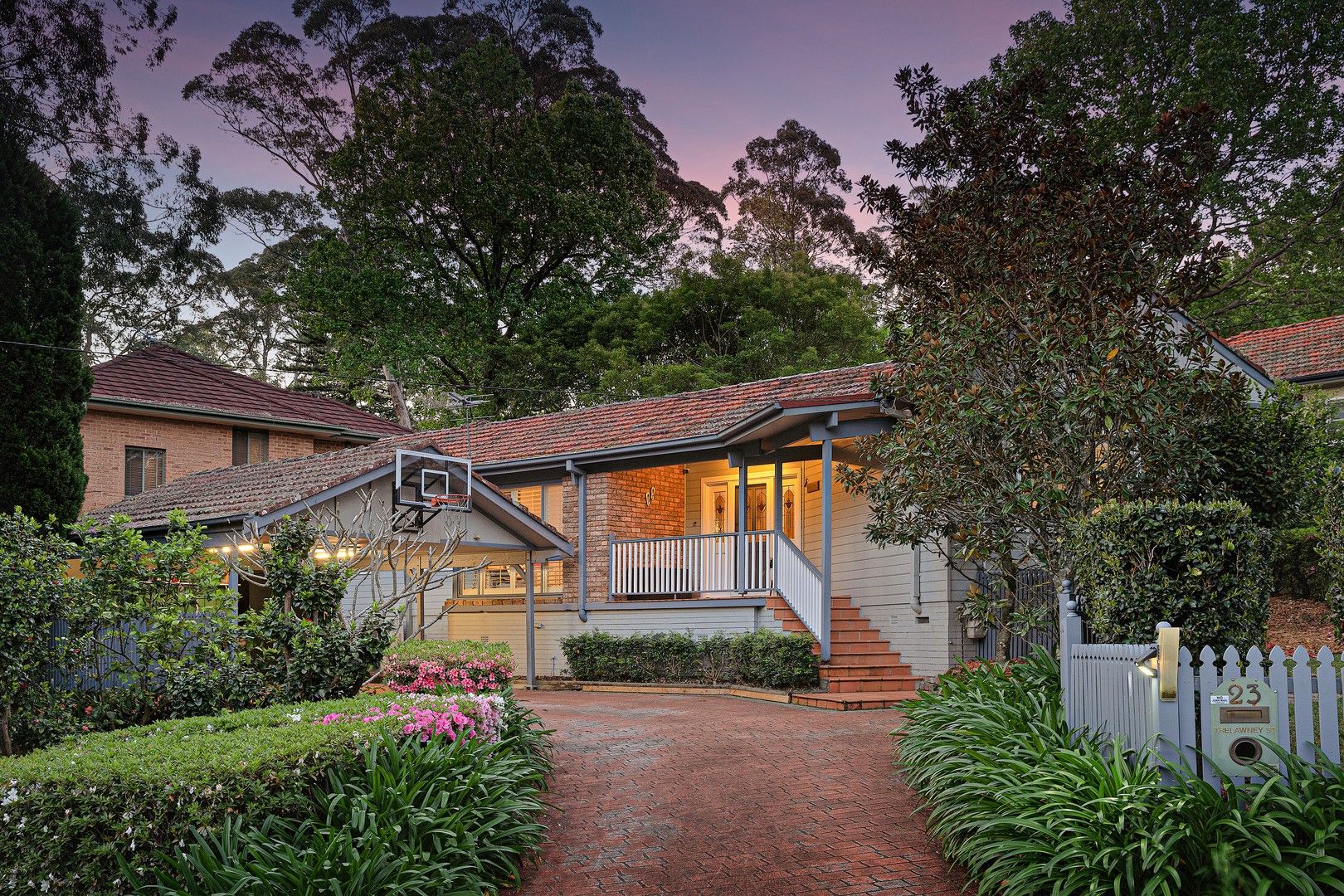 3 bedrooms House in 23 Trelawney Street THORNLEIGH NSW, 2120