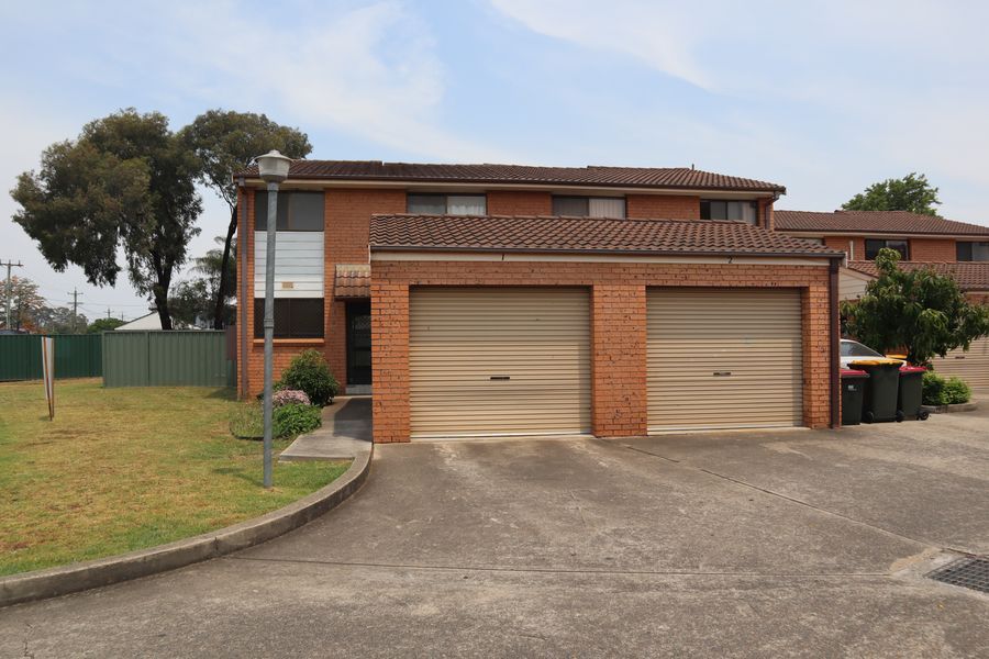 1/1 Manning Street, Warwick Farm NSW 2170, Image 1