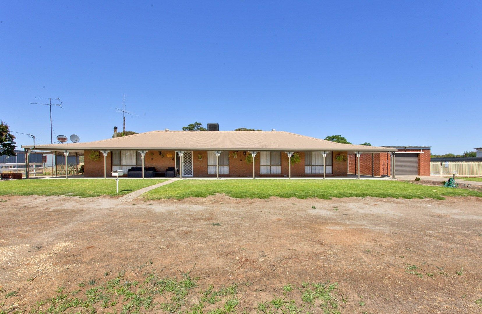 57 Anna Street, Urana NSW 2645, Image 0