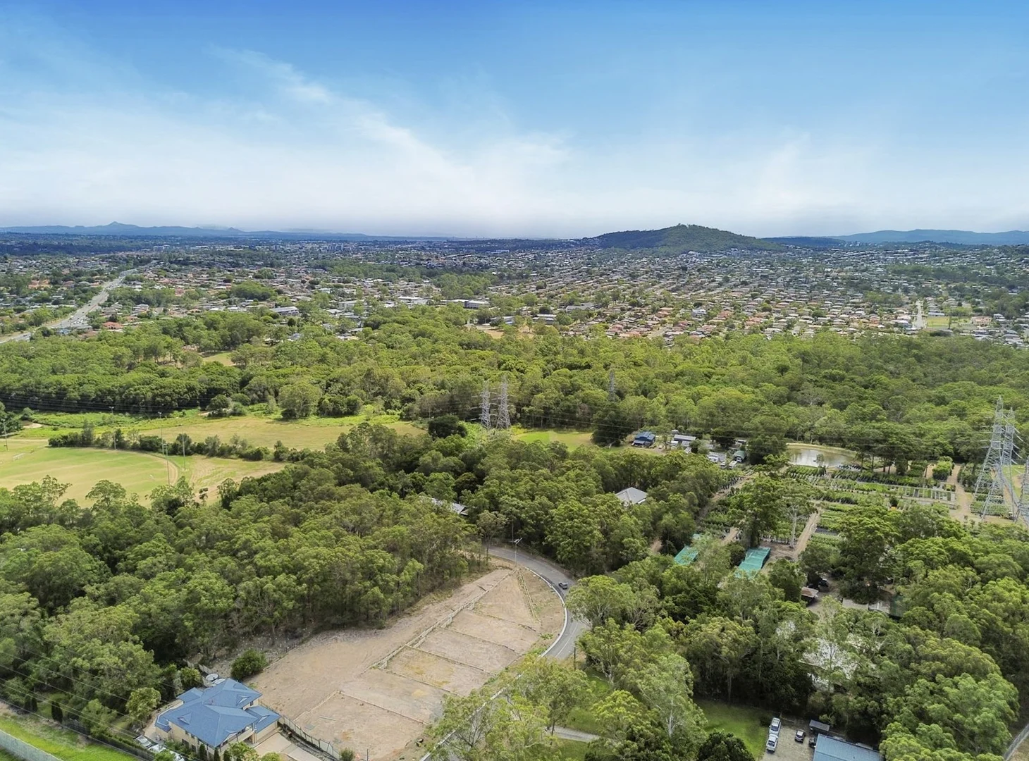 Additional image 4 of 62 Weedon St W, Mansfield QLD 4122