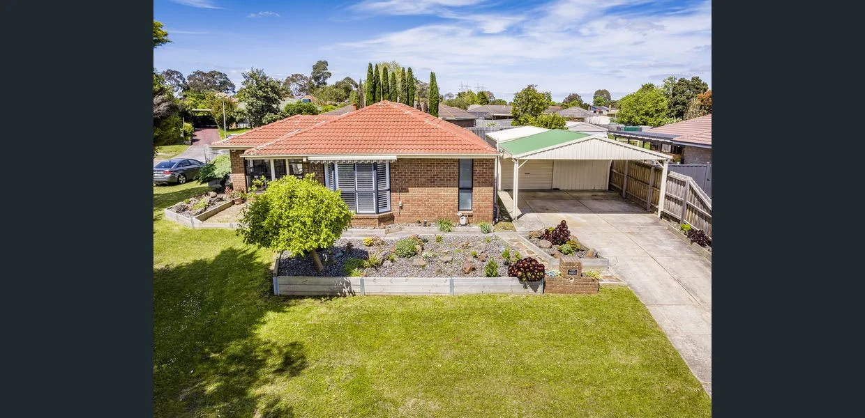 6 South Anderson Court, Cranbourne VIC 3977