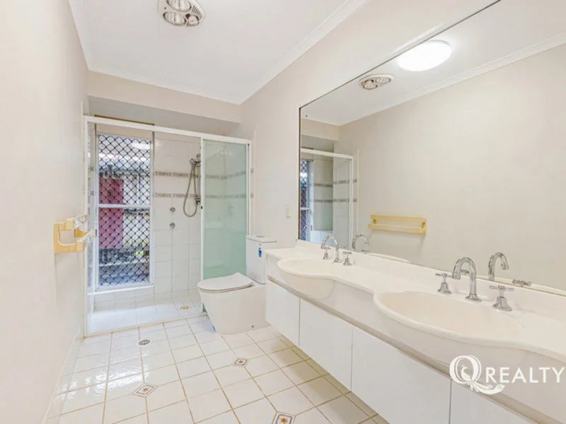 Additional image 7 of .8 Azalea Cres, Calamvale QLD 4116