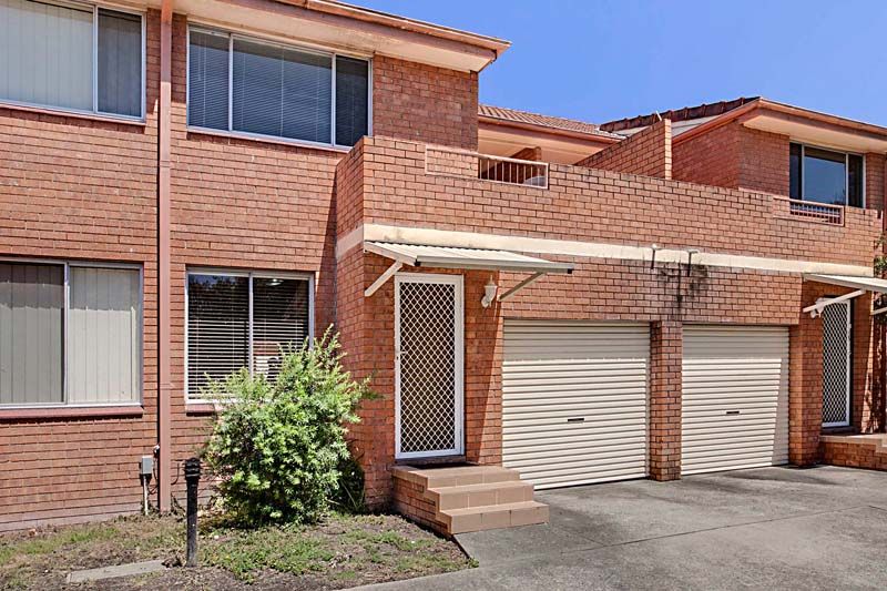 4/14 Bunbury Road, Macquarie Fields NSW 2564, Image 0