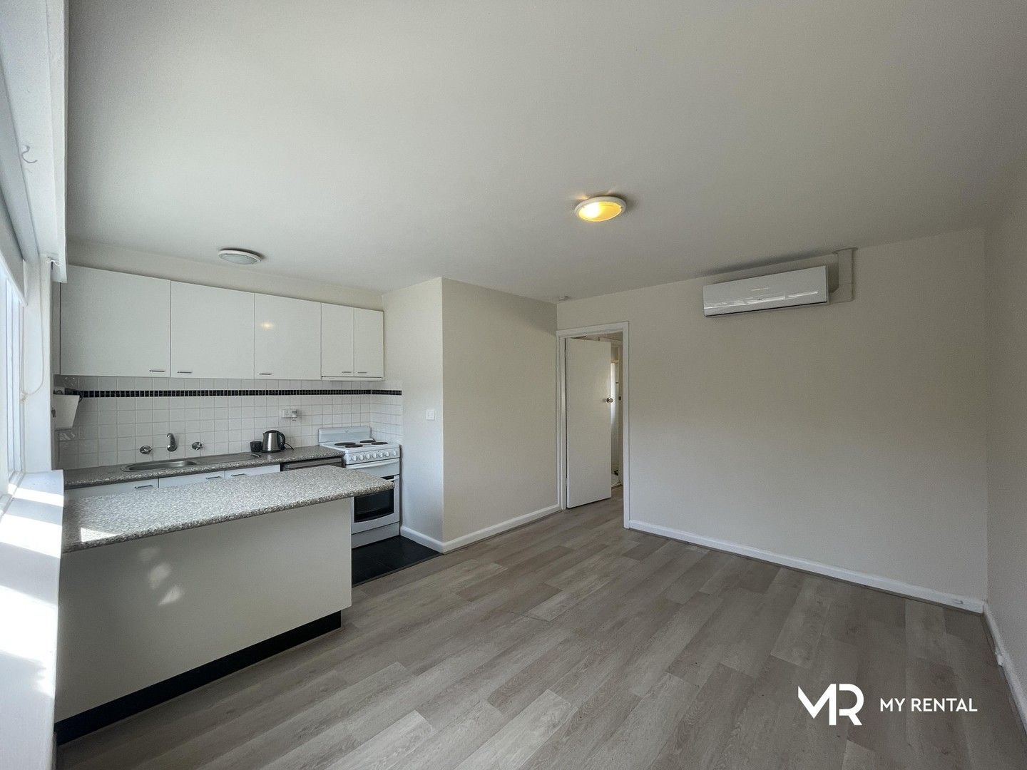 1 bedrooms Apartment / Unit / Flat in 6/2a Bates Street MALVERN EAST VIC, 3145