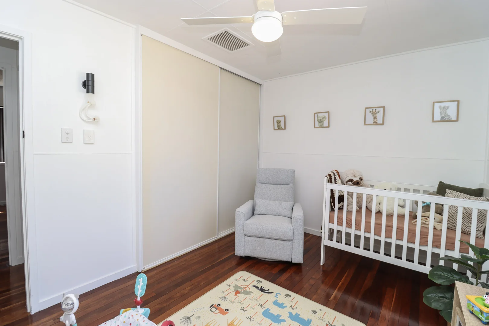 Additional image 5 of 37 Dowsett Cres, Mount Isa QLD 4825