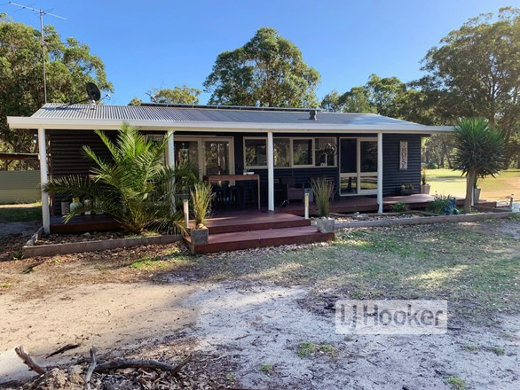 328 Gravelly Point Road, Raymond Island VIC 3880