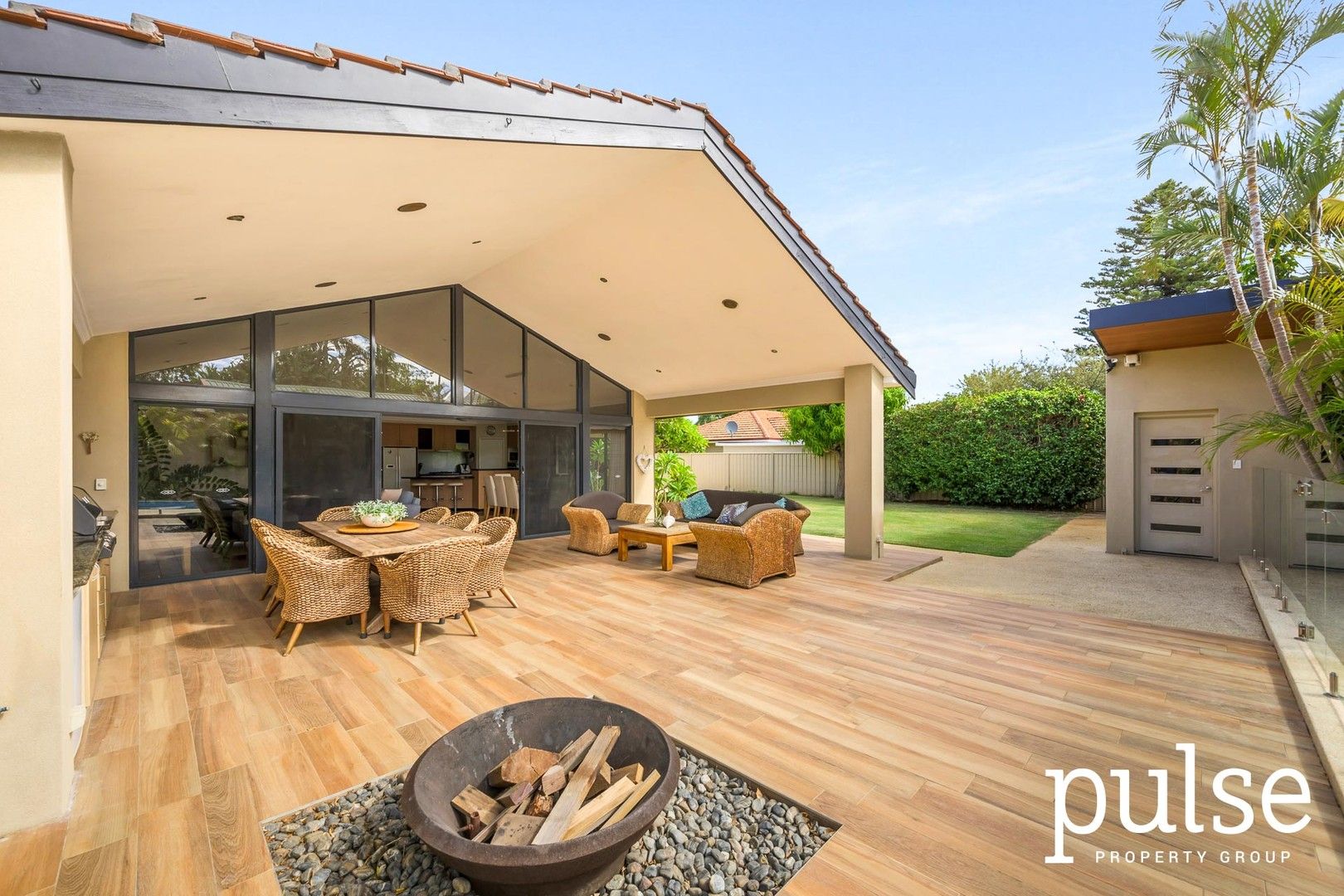 6 Street, Rossmoyne WA 6148 House For Rent Domain