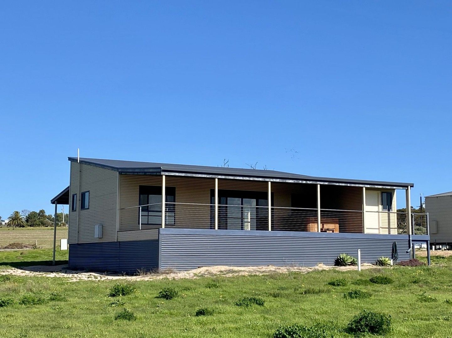 3 bedrooms House in 26 Woodlawn Road STREAKY BAY SA, 5680