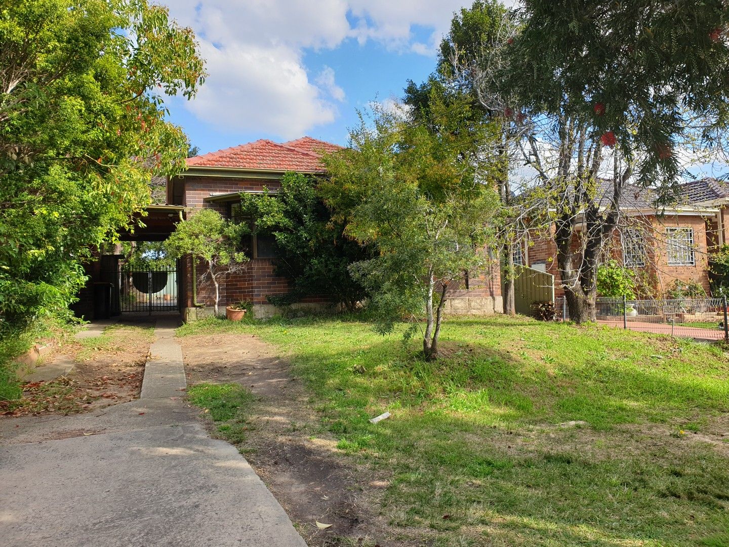29 Demaine Ave, Bexley North NSW 2207 House For Rent 750 Domain