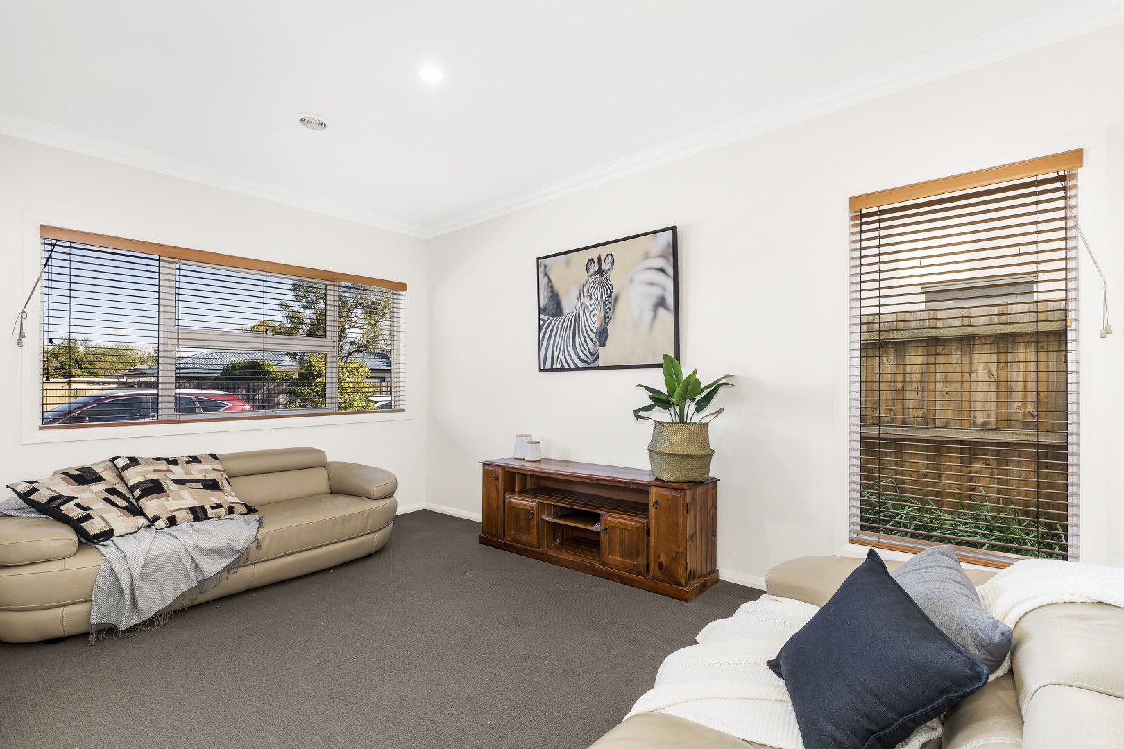 1B Sinclair Road, Bayswater VIC 3153, Image 1