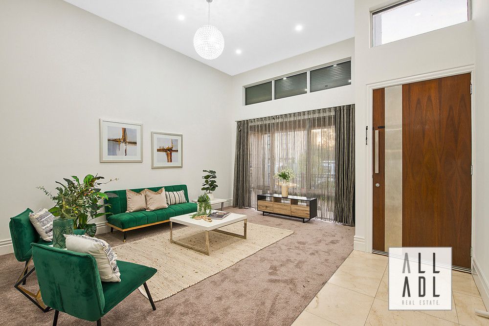 6 Broadwater Crescent, Mawson Lakes SA 5095, Image 2