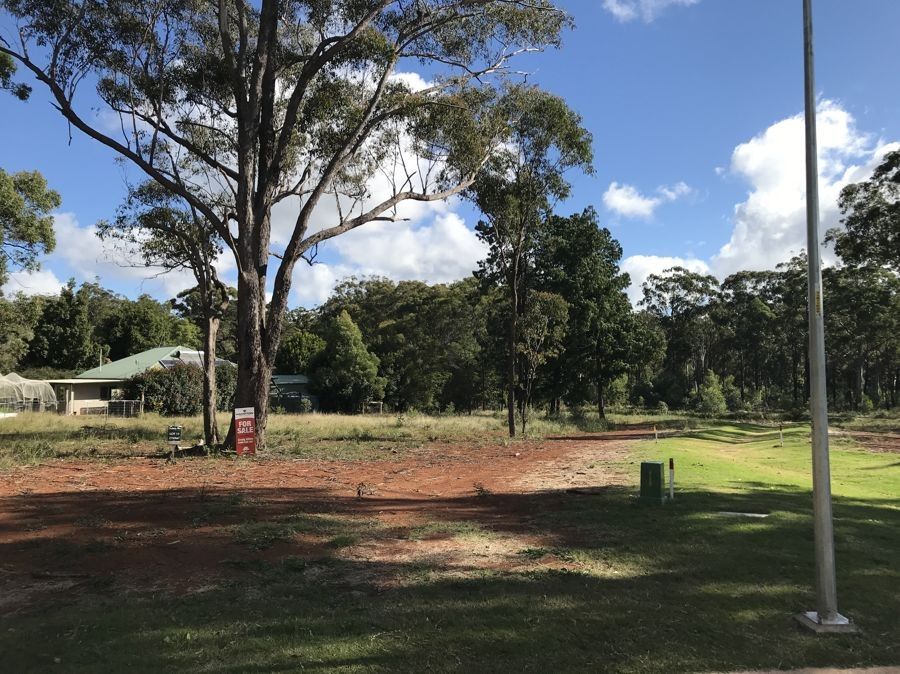 Lot 11 Canterbury Place, Hampton QLD 4352, Image 0