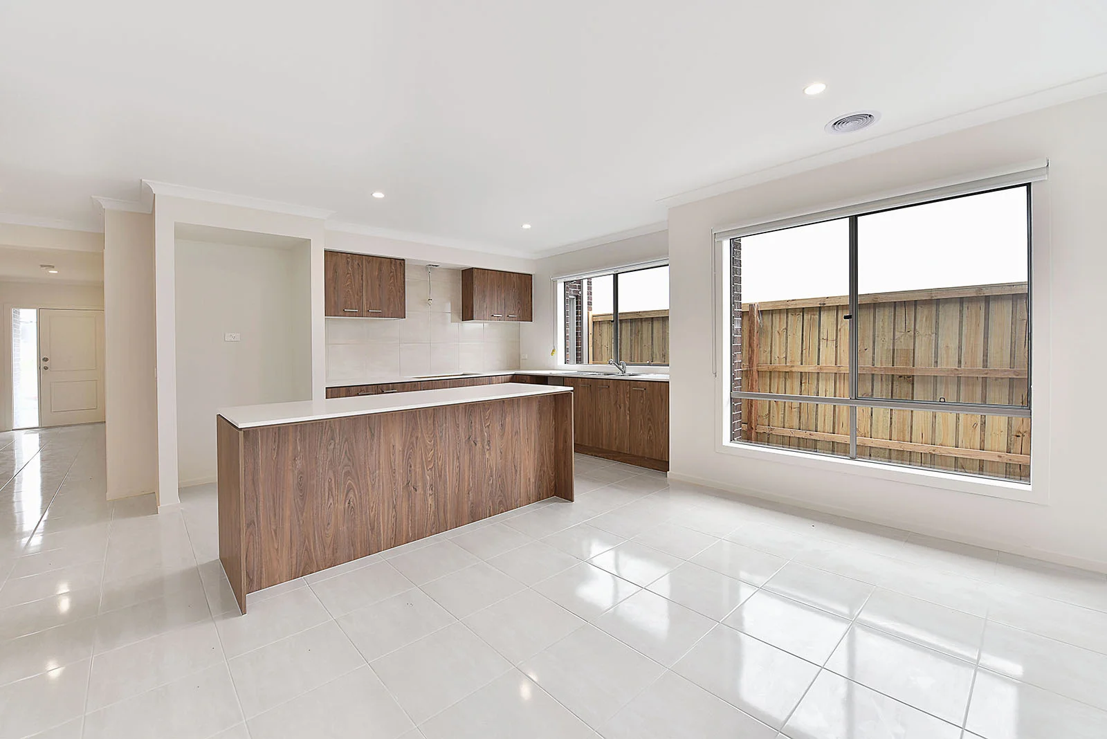 41 Flycatcher Road, Sunbury VIC 3429