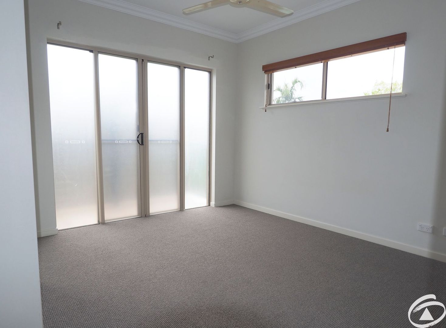 2209/22-26 Clifton Road, Clifton Beach QLD 4879, Image 1