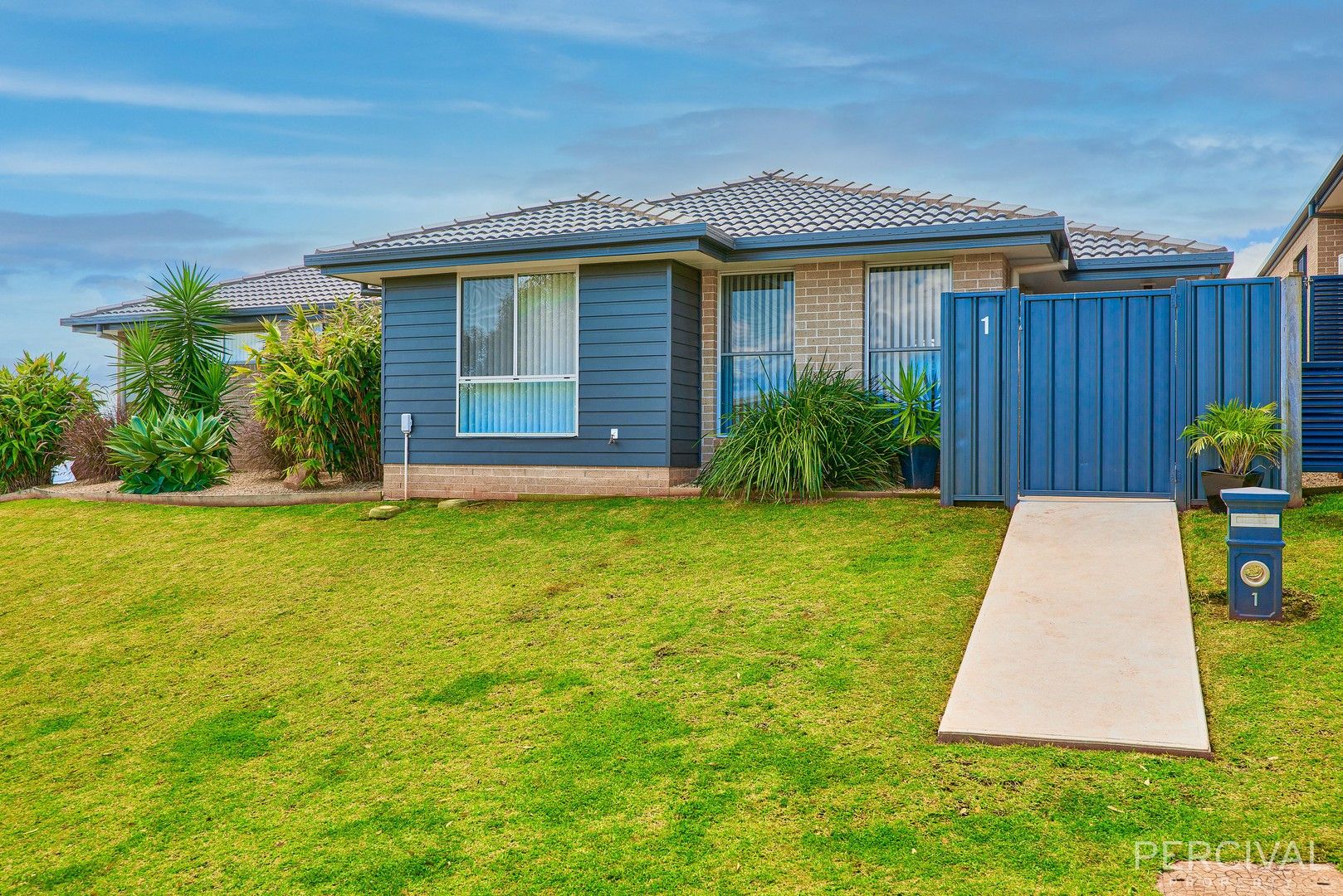 2 bedrooms Semi-Detached in 1 Hideaway Place PORT MACQUARIE NSW, 2444