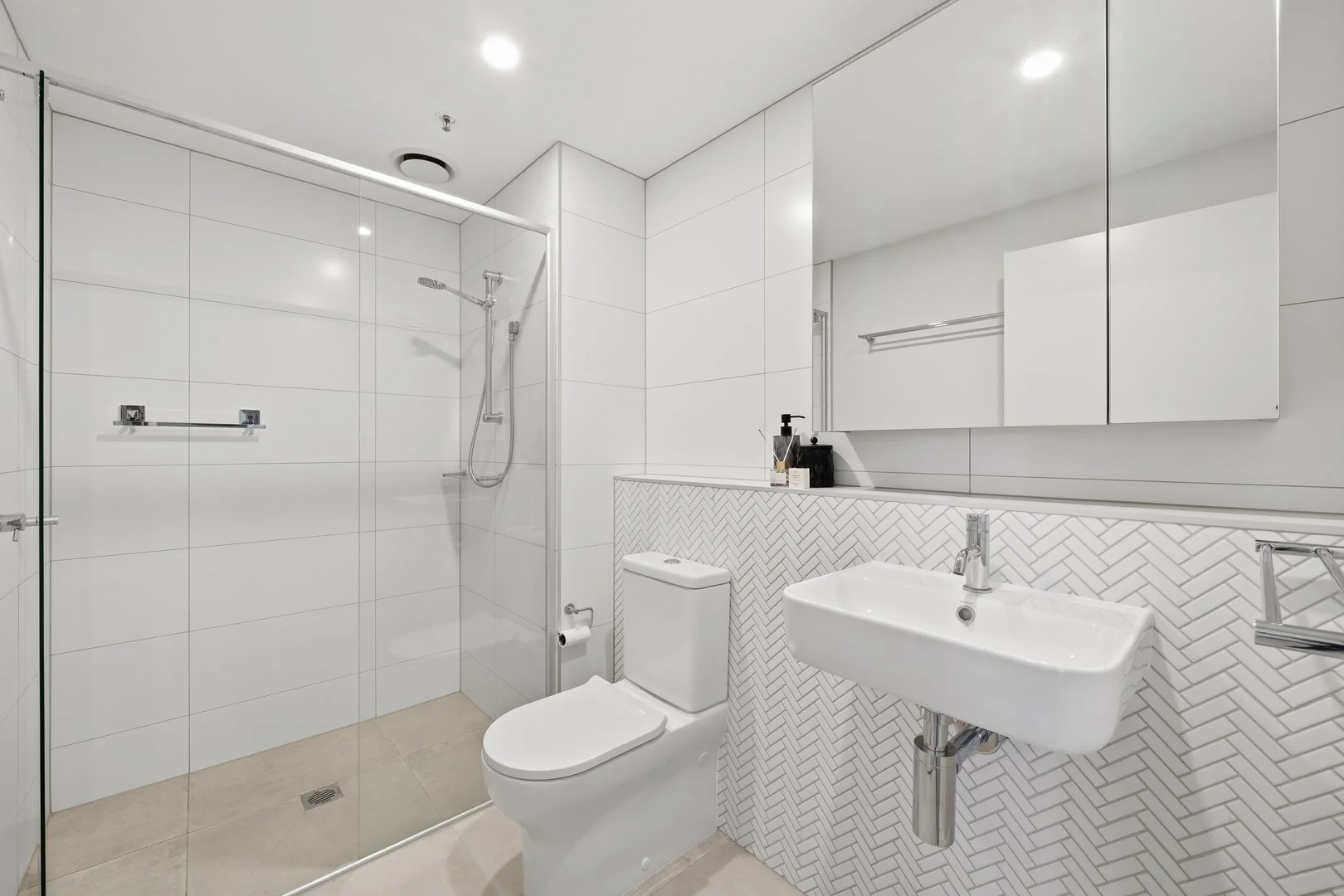 Additional image 14 of 705/38 Oakden Street, Greenway ACT 2900