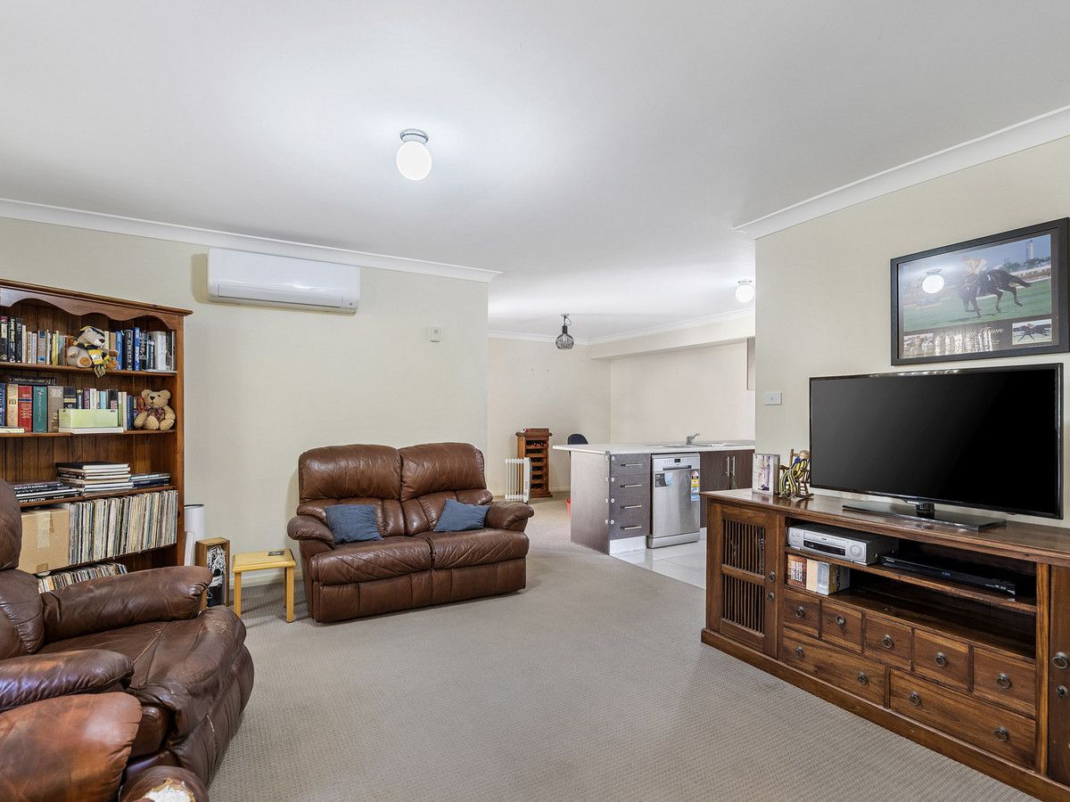 3/6-7 Hayden Close, Watanobbi NSW 2259, Image 1