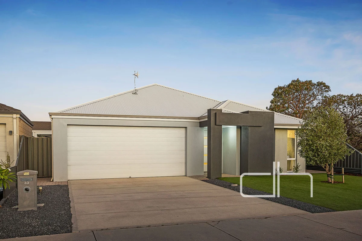 Primary image of 33 Mela Way, Landsdale WA 6065