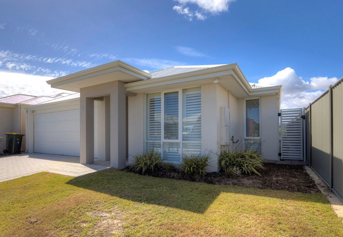 4 Aureate Way, Eglinton WA 6034, Image 1