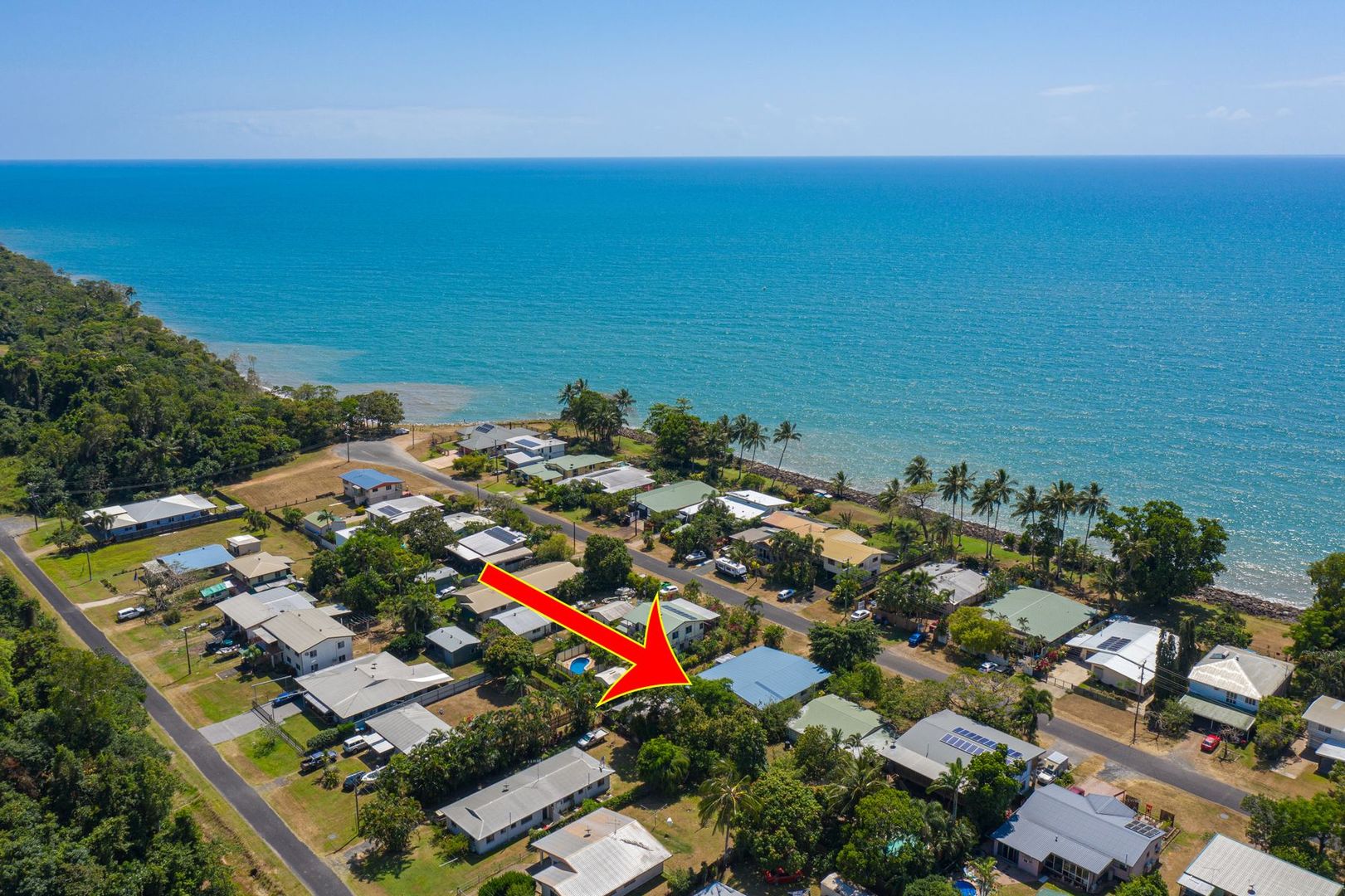 13 Feldt Street, Flying Fish Point QLD 4860