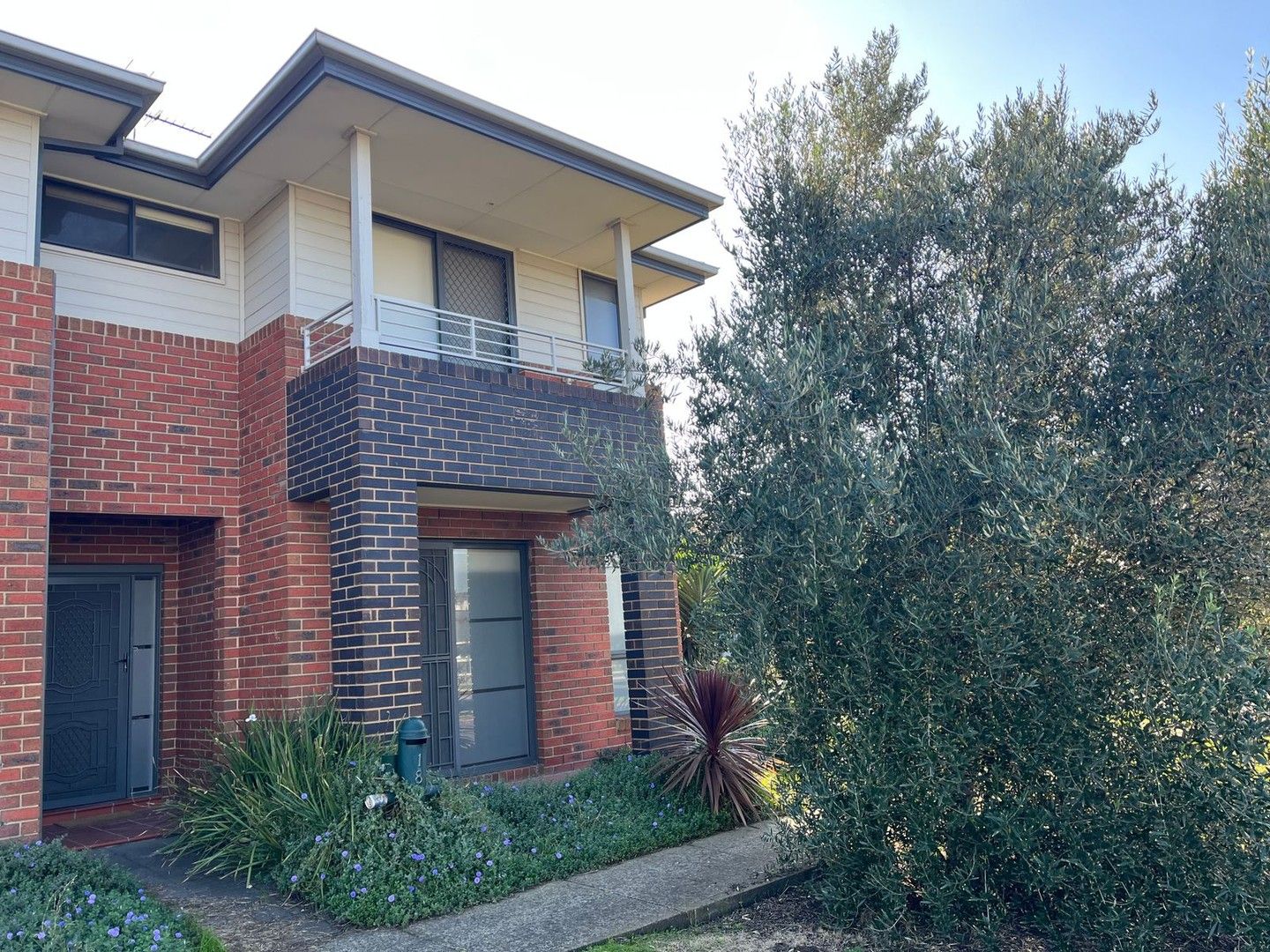 18 Buckhaven Street, Deer Park VIC 3023 Townhouse For Rent Domain
